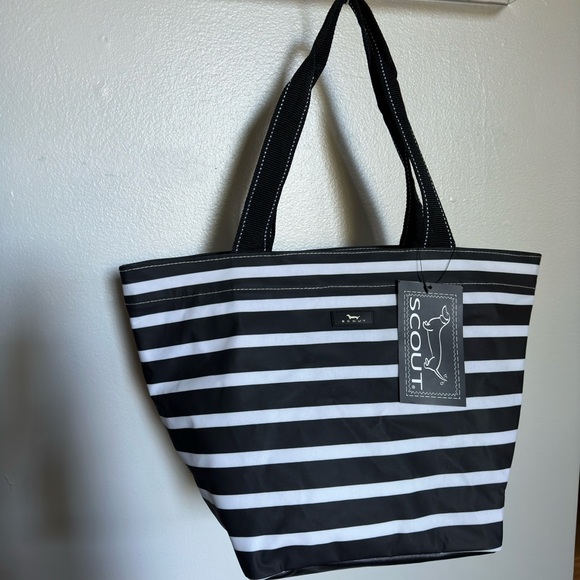 Scout Handbags - NWT Scout Daytripper Bag